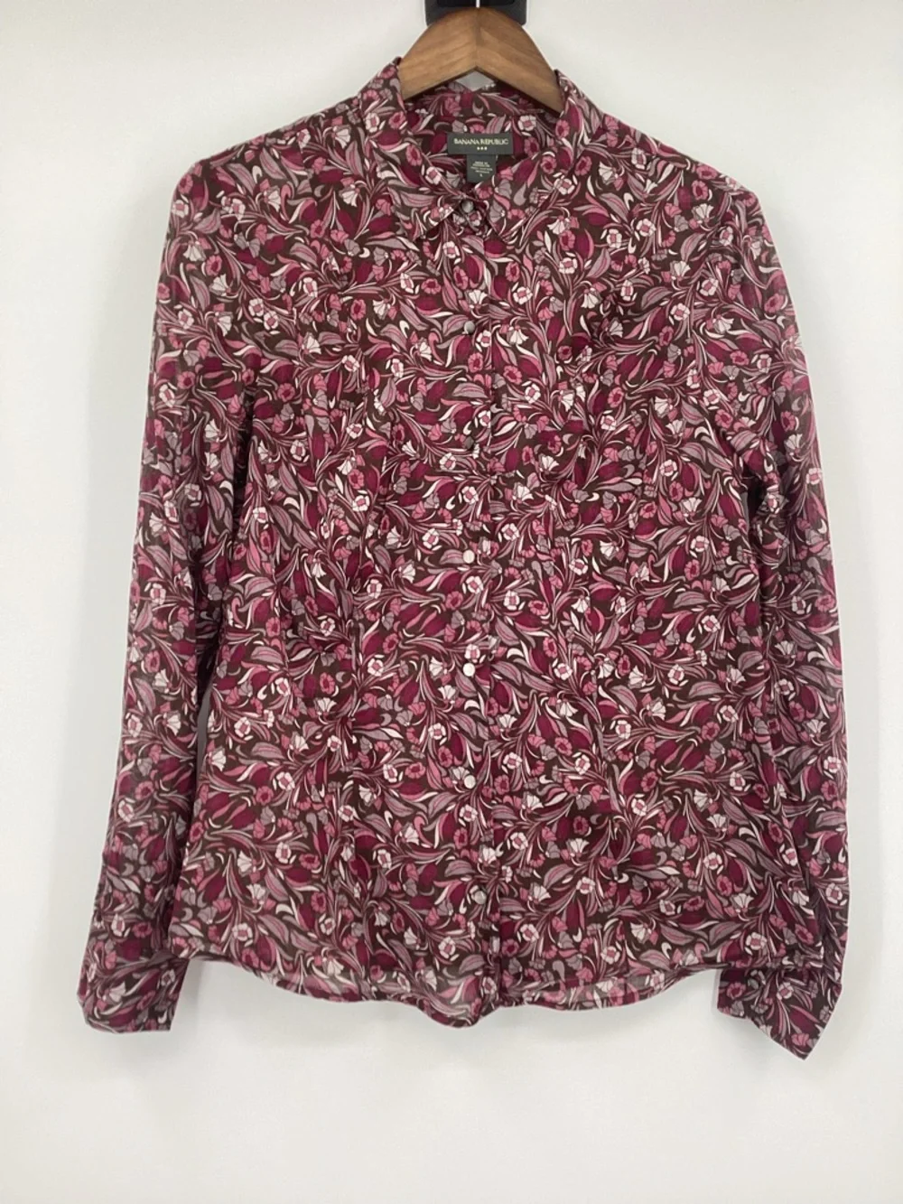 Banana Republic Maroon and Pink Floral Print Button-Down Shirt - Picture 2 of 10